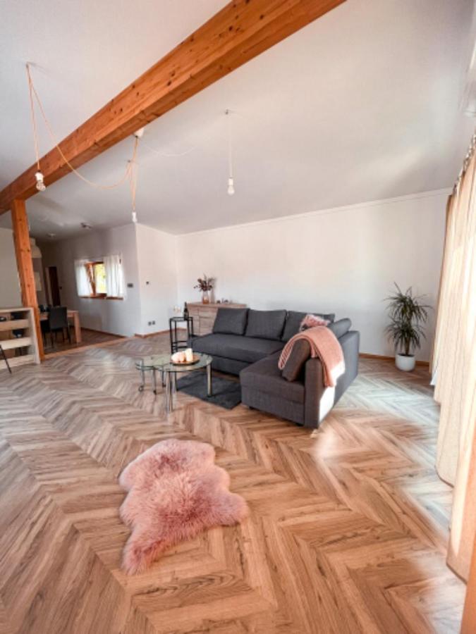 Apartman Niklan Roznov pod Radhostem Ngoại thất bức ảnh