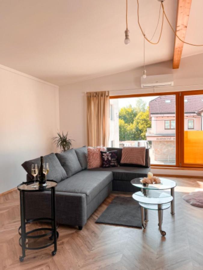 Apartman Niklan Roznov pod Radhostem Ngoại thất bức ảnh