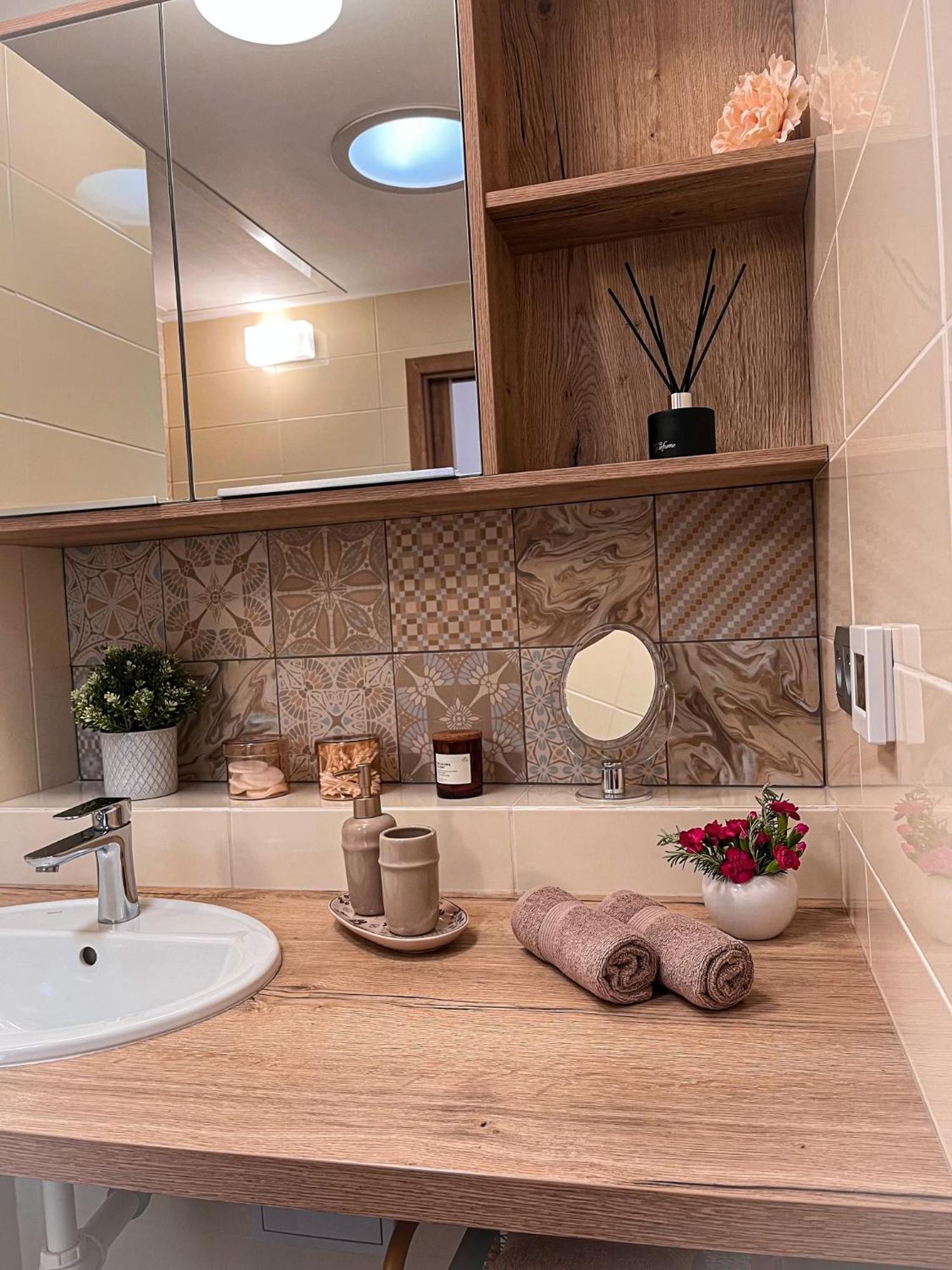 Apartman Niklan Roznov pod Radhostem Ngoại thất bức ảnh